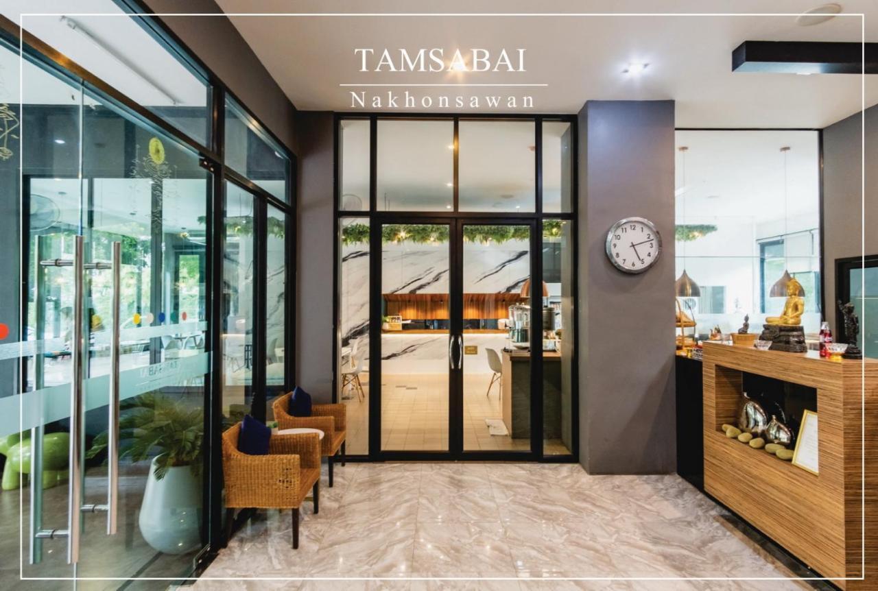 Tamsabai Hotel Nakhon Sawan Buitenkant foto